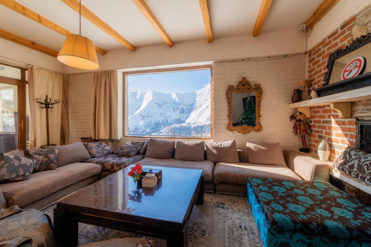 Snow Time Cottage Gudauri Bagian luar foto